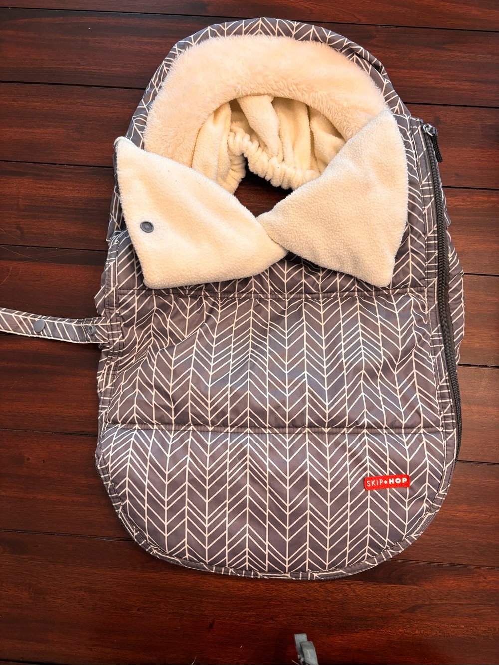 Skip Hop Gray Chevron Infant Cozy Car Seat Cover